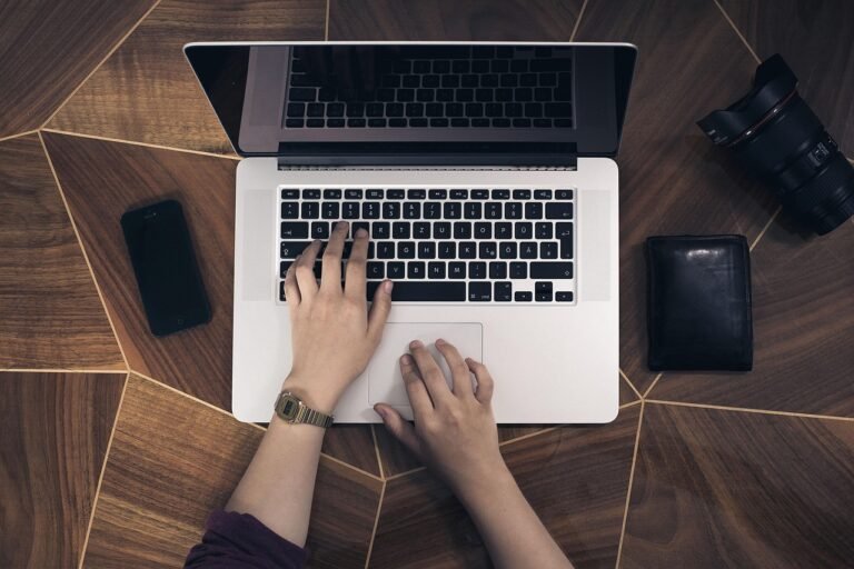Gadgets & Tech