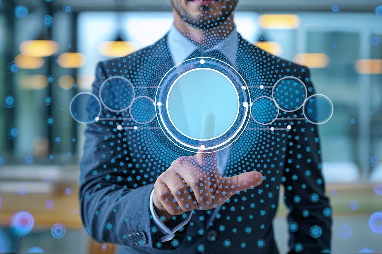 Samsung lança Galaxy Z TriFold com tela tripla dobrável e preço de R$ 13 mil - Tecnologia & Inovação