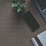 Netflix garante que filmes da Warner seguirão no cinema mesmo após fusão bilionária