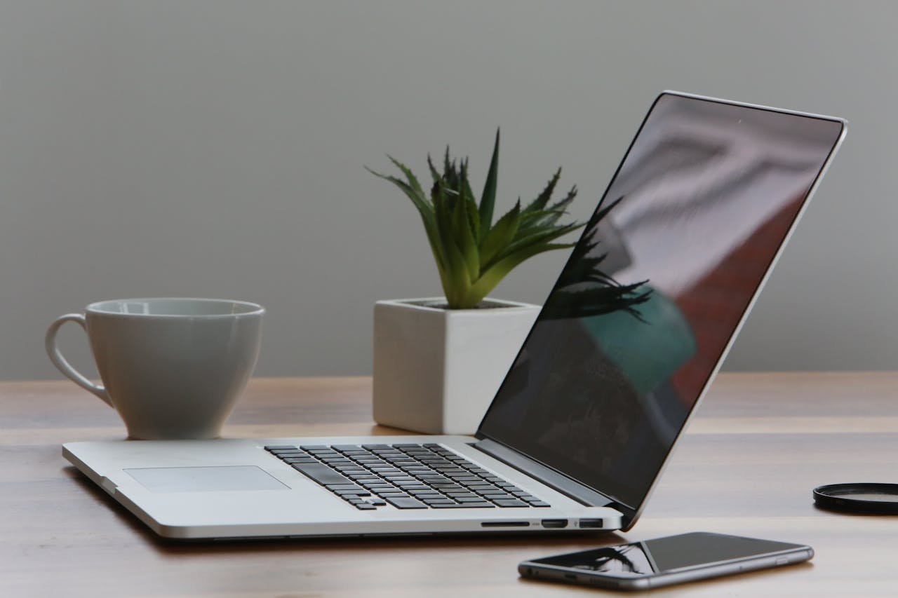 Google apresenta Googlebook, primeiro laptop nativo em IA que sucede o Chromebook - Gadgets e Tech
