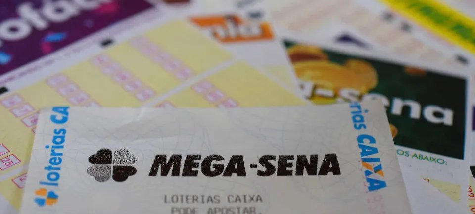 Mega-Sena acumula e avião é evacuado em Guarulhos após incêndio - Imagem do artigo original