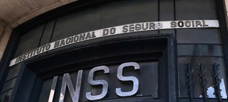 INSS suspende atendimento por três dias e servidores criticam exigência de compensação - Imagem do artigo original
