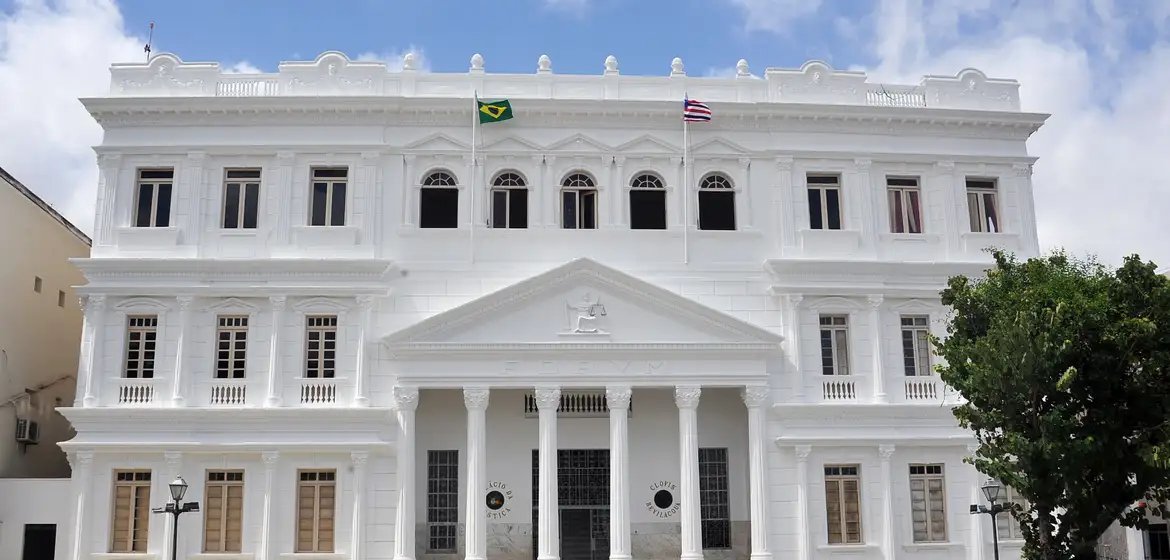 TJMA confirma prisão de prefeito de Turilândia após renúncia de promotores - Imagem do artigo original