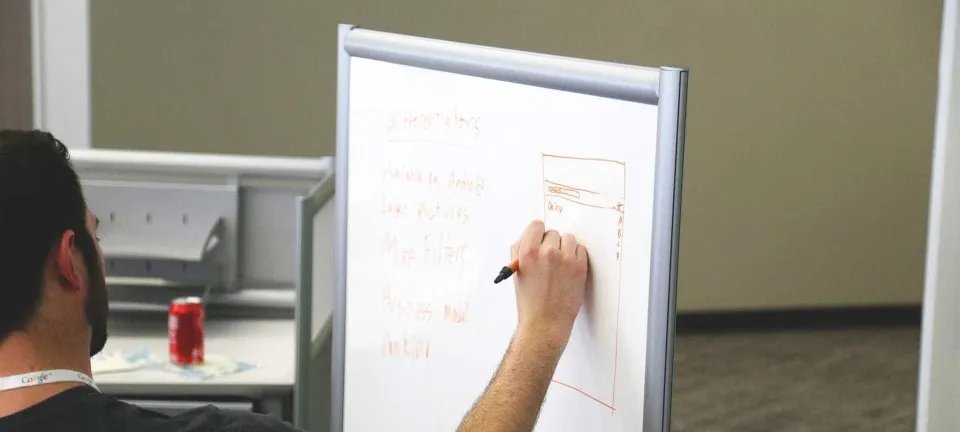 Lula concede reajuste de 5,4% e muda cálculo do piso salarial dos professores - Imagem do artigo original