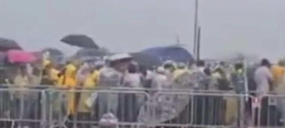 Raio atinge manifestação pró-Bolsonaro em Brasília e deixa 8 feridos graves - Imagem do artigo original